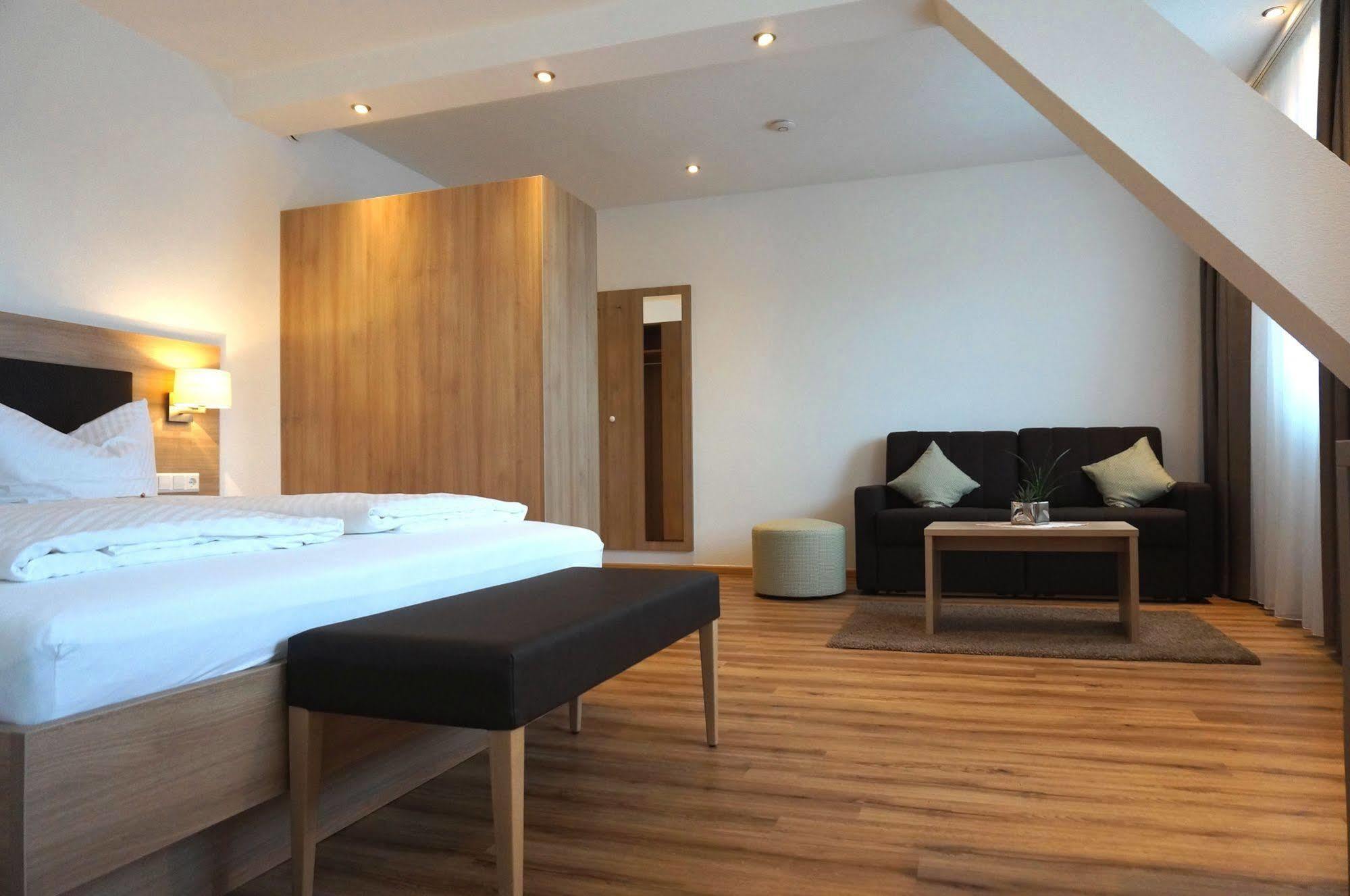 Flair Hotel Grüner Baum Donaueschingen Dış mekan fotoğraf